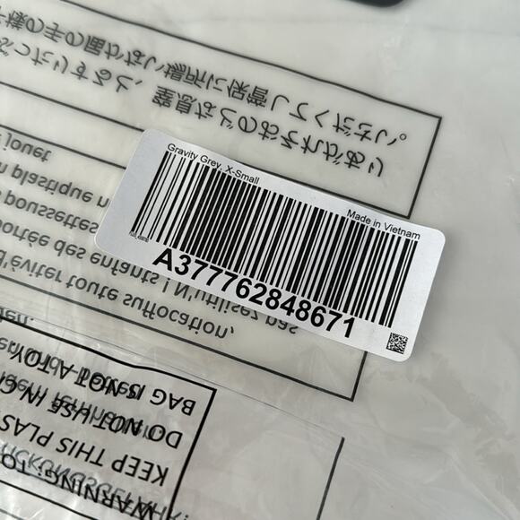 ZŪDA Gravity Grey Sleeveless Keyhole Back Scoop Neck Workout Tank Top Women’s - Picture 10 of 11